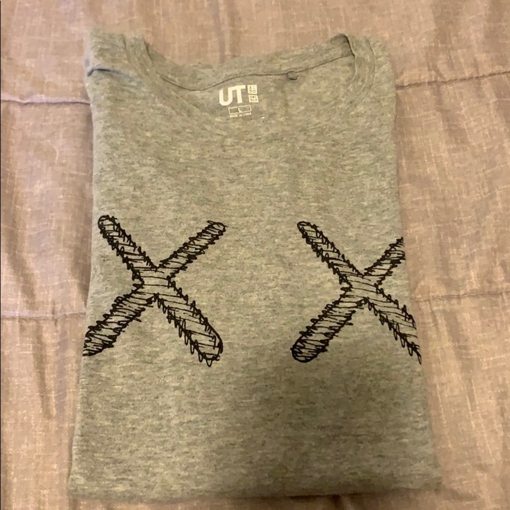Uniqlo Kaws Tshirt